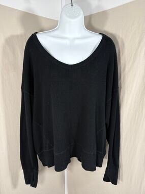 OFFLINE by Aerie CozyUp Waffle Knit V-Neck Oversized Pullover Black Medium